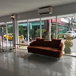 Bird Room Hotel - Pratunam